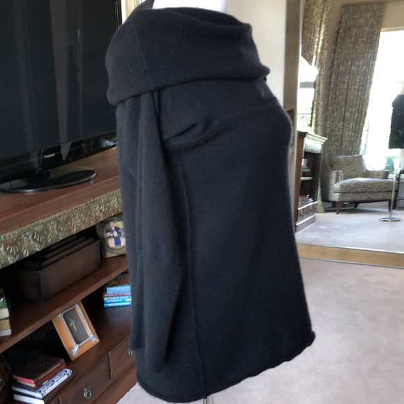 Rock & Republic 100% Cashmere Sweater - Picture 2 of 11